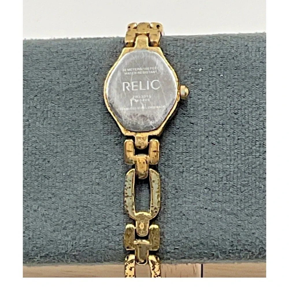 Relic Folio Women's Gold‎ Tone Watch ZR33515
